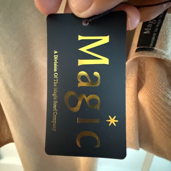 Cashmere Feel Poncho- tan one size NEW WITH TAGS. - Picture 6 of 6